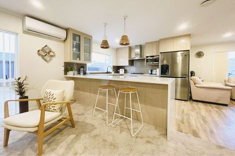 Photo of property in 44 Farmdale Court, Flat Bush, Auckland, 2019