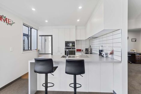 Photo of property in 16 Claire Place, Motueka, 7120