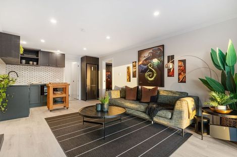 Photo of property in 5 Poaka Place, Beach Haven, Auckland, 0626