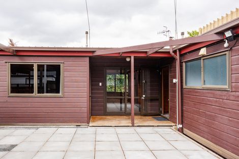 Photo of property in 5 Fernwood Place, Fitzherbert, Palmerston North, 4410