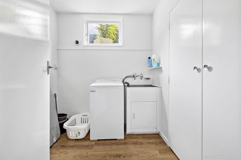 Photo of property in 97b Warwick Street, Wilton, Wellington, 6012