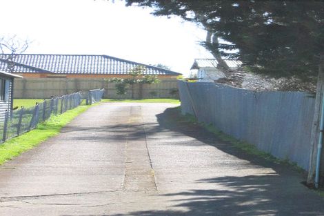 Photo of property in 42 Old Wairoa Road, Papakura, 2110