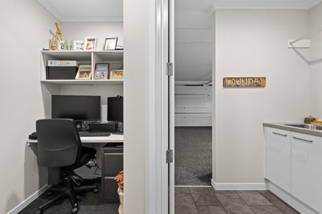 Photo of property in 75a Arataki Road, Havelock North, 4130