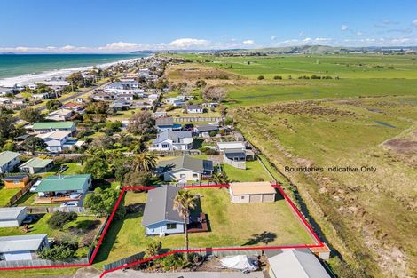Photo of property in 252 Pukehina Parade, Pukehina, Te Puke, 3189