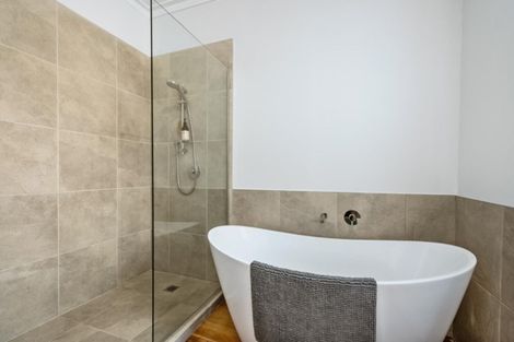 Photo of property in 2 Kent Street, Gate Pa, Tauranga, 3112