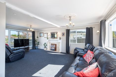 Photo of property in 8 Percy Cameron Street, Avalon, Lower Hutt, 5011