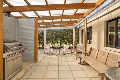 Photo of property in 1276 Coast Road, Wainuiomata Coast, Lower Hutt, 5373