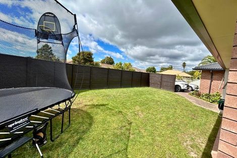 Photo of property in 2 Grevillea Place, Mount Maunganui, 3116
