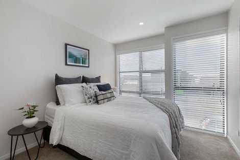 Photo of property in 27 Treloar Crescent, Hobsonville, Auckland, 0616