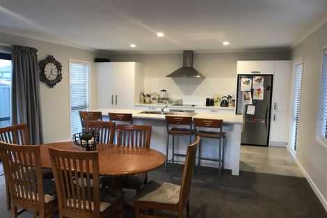 Photo of property in 4 Waghorn Street, Pyes Pa, Tauranga, 3112