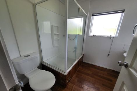 Photo of property in 1/13 Fernhaven Place, Massey, Auckland, 0614