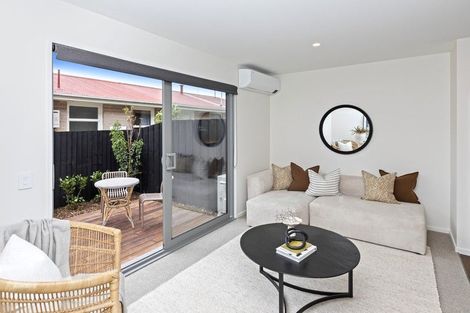 Photo of property in 2/94 Mathesons Road, Phillipstown, Christchurch, 8011