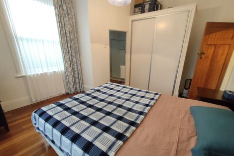 Photo of property in 4 Kowhatu Road, One Tree Hill, Auckland, 1061