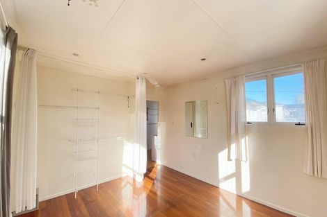 Photo of property in 122 Rathgar Road, Henderson, Auckland, 0610