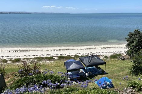 Photo of property in 121 Torkar Road, Clarks Beach, 2122