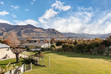 Photo of property in 98 Hunter Crescent, Wanaka, 9305