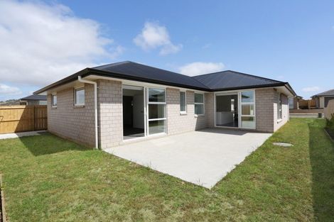 Photo of property in 16 Olivia Road, Pukekohe, 2120