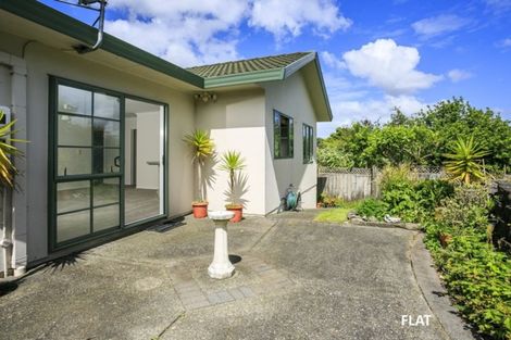 Photo of property in 26 Lorikeet Place, Unsworth Heights, Auckland, 0632