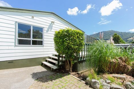 Photo of property in 4 Onyx Place, Pukehangi, Rotorua, 3015