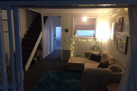 Photo of property in 1/20 Maritime Terrace, Birkenhead, Auckland, 0626