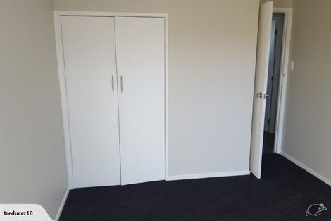 Photo of property in 2/1 Griffen Road, Mount Roskill, Auckland, 1041