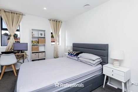 Photo of property in 2a Gibbons Street, Upper Hutt Central, Upper Hutt, 5018