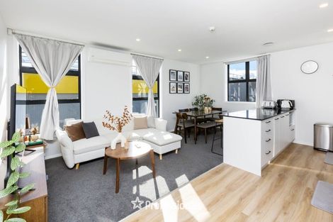 Photo of property in 2a Gibbons Street, Upper Hutt Central, Upper Hutt, 5018