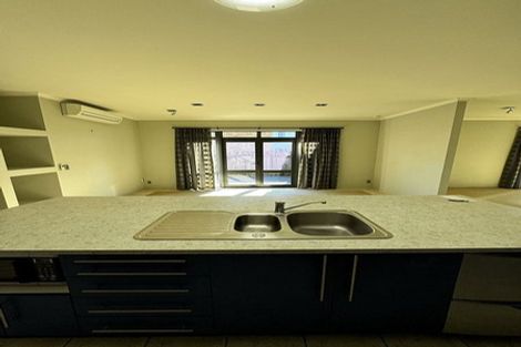 Photo of property in 127 Victoria Street, Cambridge, 3434