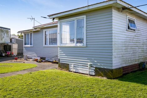 Photo of property in 17 Tuke Street, Normanby, Hawera, 4614