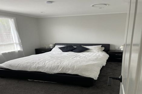 Photo of property in 1/48 Matipo Road, Mairangi Bay, Auckland, 0630