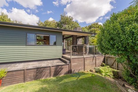 Photo of property in 4 Tarapatiki Drive, Whitianga, 3510