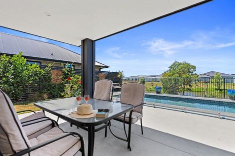 Photo of property in 48 Cassinia Close, Papamoa Beach, Papamoa, 3118