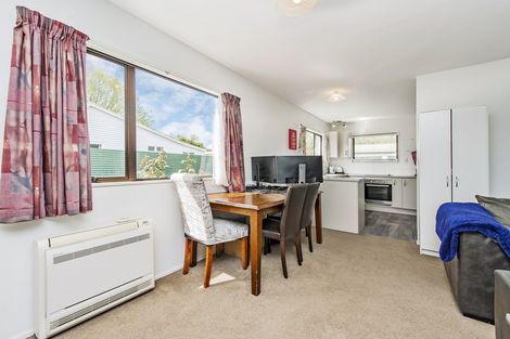 Photo of property in 8 Saint James Street, Southbridge, 7602