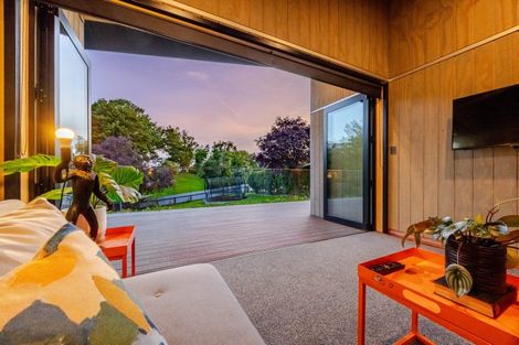 Photo of property in 5 Saint Marys Road, Waipukurau, 4200