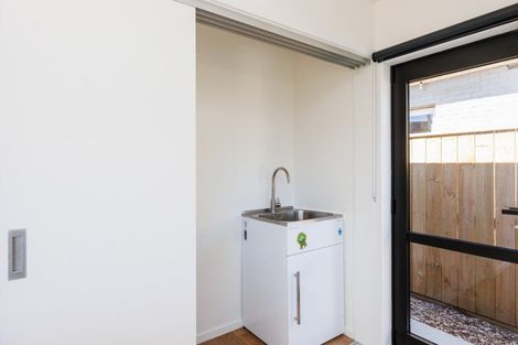 Photo of property in 49 Moheke Avenue, Roslyn, Palmerston North, 4414