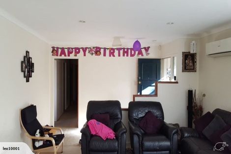 Photo of property in 212 Forrest Hill Road, Forrest Hill, Auckland, 0620