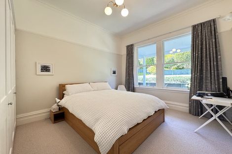 Photo of property in 117 Townsend Road, Miramar, Wellington, 6022