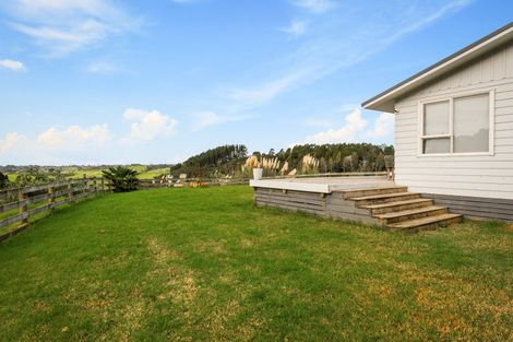 Photo of property in 121 Mount Albion Rise, Taupaki, Henderson, 0782