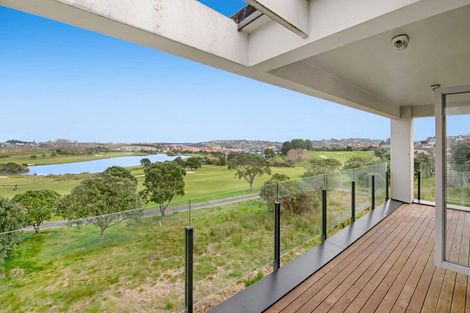 Photo of property in 41 Maylee Crescent, Gulf Harbour, Whangaparaoa, 0930