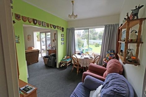 Photo of property in 68 Conway Road, Eltham, 4322