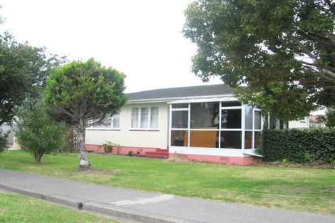 Photo of property in 1/182 Gloucester Street, Taradale, Napier, 4112