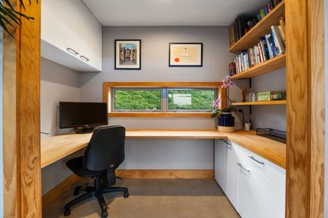 Photo of property in 33 Hakao Road, Minden, Tauranga, 3171