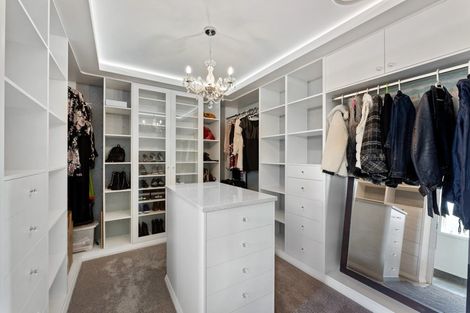 Photo of property in 467 Ruahine Street, Terrace End, Palmerston North, 4410