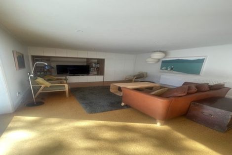 Photo of property in 11 Ngatoto Street, Khandallah, Wellington, 6035