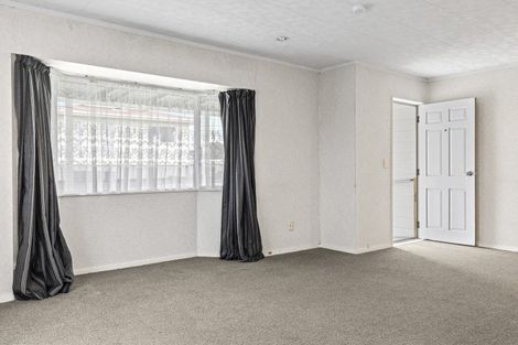 Photo of property in 82 Grace Crescent, Richmond Heights, Taupo, 3330