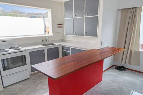 Photo of property in 9 Wheatley Street, Naenae, Lower Hutt, 5011