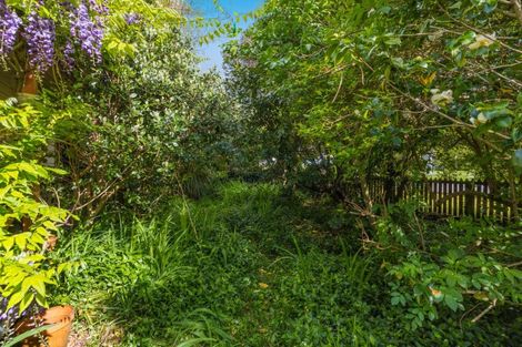 Photo of property in 20 Buller Street, Picton, 7220