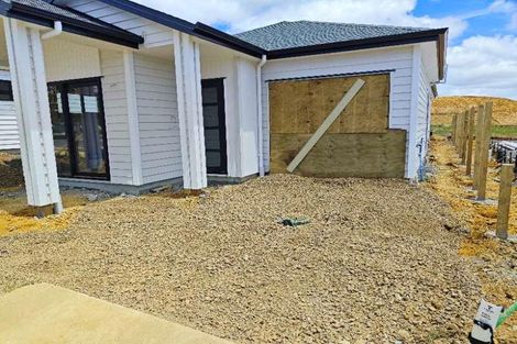 Photo of property in 28 Kiritau Road, Karaka, 2578