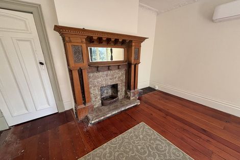 Photo of property in 21 Grass Street, Roseneath, Wellington, 6011