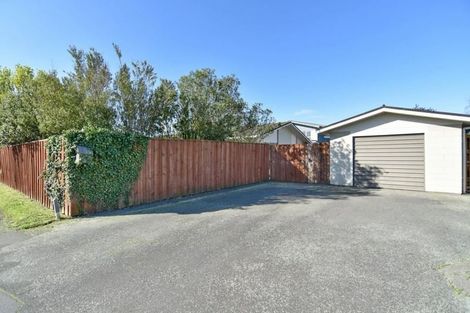 Photo of property in 9 Coates Place, Rangiora, 7400